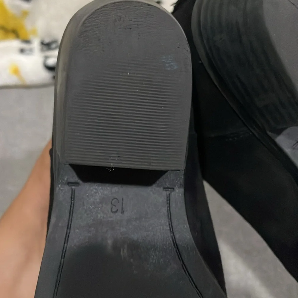 Old Navy Pointy Black Ankle Boots